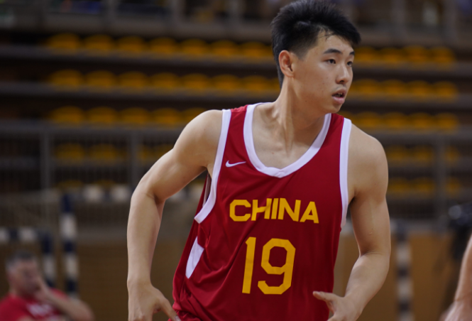 划重点!裁判官方:NBA新季严查辅助手推人 詹姆斯亚历山大等恐受大影响